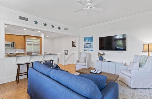 Beach District Condo | Spend Fall With Us! Short Walk to Beach Club! Views of Western Lake! Outdoor Porch Space!
