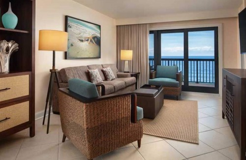 Hutchinson Island South Resort | Spend New Years on the Beach 12/28/2024 - 01/04/2025