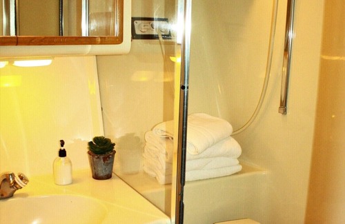 Waterfront Bed & Breakfast | Spend the Night on a Yacht!