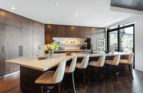 Empire Pass Condo | Spend Winter in Park City! Empire Pass Condo with Elevator and Lodge Amenities!