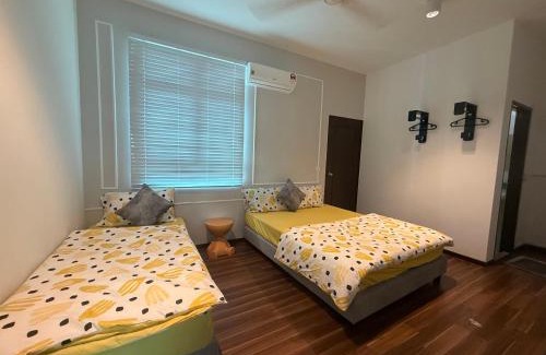 Bayan Lepas House | SPICE Skyview Luxe Tunas 4B3B