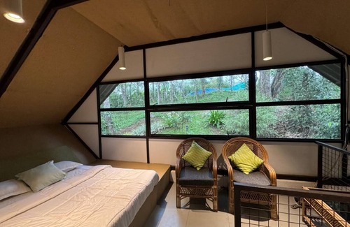 Udumbanchola Other | Spice up your stay with Elakadu Vasathi
