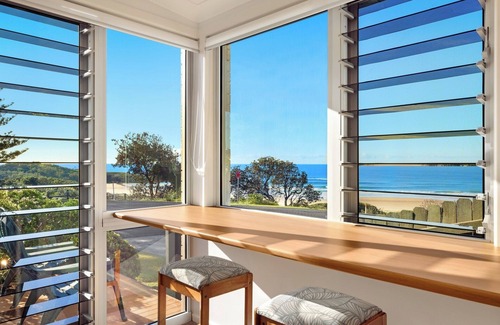 Yamba Apartment | Spindrift Lowerdeck with Beach and Ocean views! Couples paradise 1 bed.