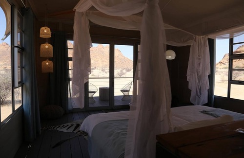 Usakos Cabin | Spitzkoppen Lodge