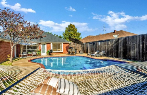 Lewisville House | Splash & Play Hideaway: Pool House + Game Room/Gym