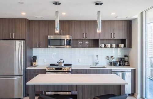 Crystal City Apartment | Splendid 2BR | Rooftop Pool | Arlington/Crystal City with Balcony | by GLS