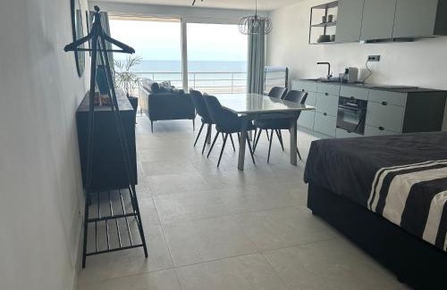 De Panne Apartment | Splendid 8 - Studio - Suite - 45m2