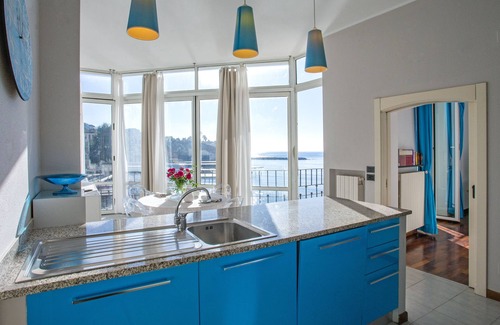 Rapallo Apartment | SPLENDID APARTMENT IN RAPALLO 10 METERS FROM THE SEA c.CITRA 010046-LT-0430
