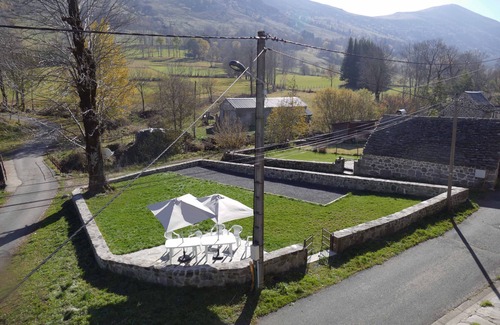 Lavigerie House | SPLENDID HOUSE IN THE CENTER OF A NATURAL PARK