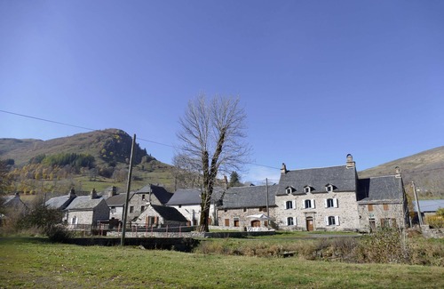 Lavigerie House | SPLENDID HOUSE IN THE CENTER OF A NATURAL PARK