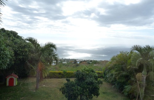 Le Portail Villa | Splendid little villa with sea view, large swimming pool, wooded garden, fully equipped