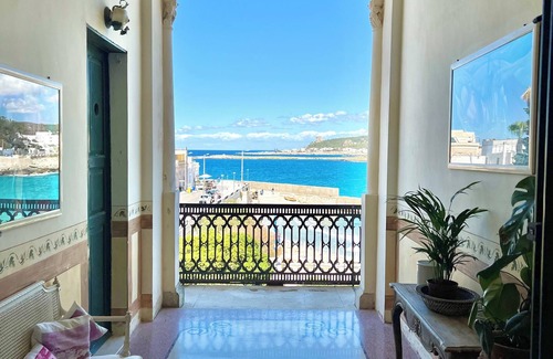 Santa Maria al Bagno House | Splendida Casa sul Mare, in Pieno Centro