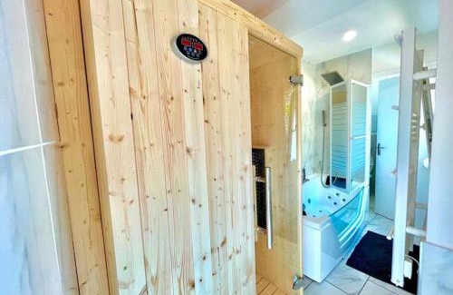 Coutures Apartment | Splendide Cocon Sauna & Balnéo