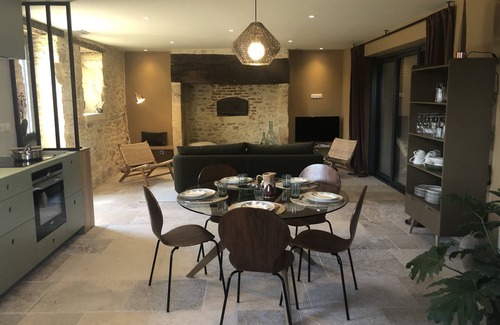 Sergeac House | Splendide Maison Climatisée en Périgord Noir-piscine Privée