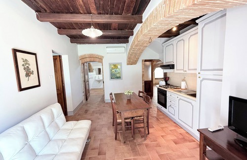 Poreta Other | Spoleto Biofarm-Sleeps 8 guests-Salt water pool-Beautiful-Exclusively yours-WIFI