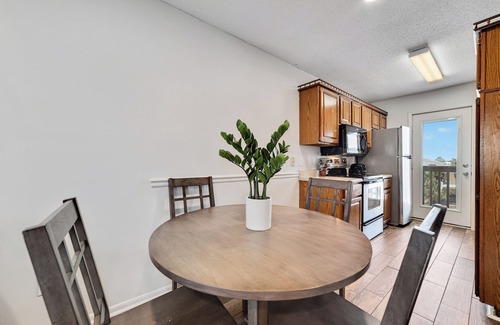 Ono Island Condo | Spooky Savings 10/29-11/30 Beachside