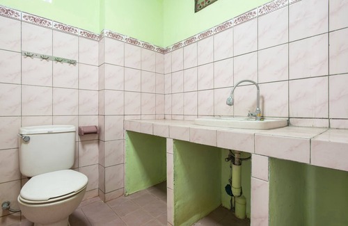 Jaka Sampurna Hotel | SPOT ON 3961 Fico's Residence Syariah