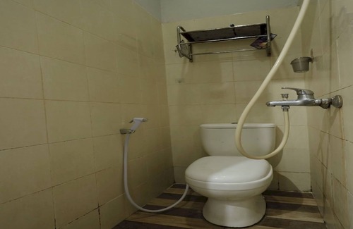 Batam Hotel | SPOT ON 93276 Fendi 2 Homestay SyariahNearPelabuhan Feri Batam Centre
