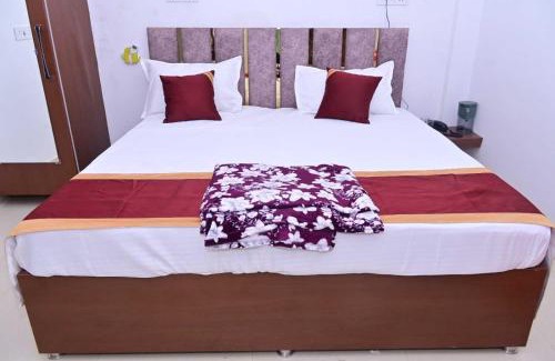 Patna Hotel | SPOT ON Happyness Restaurant