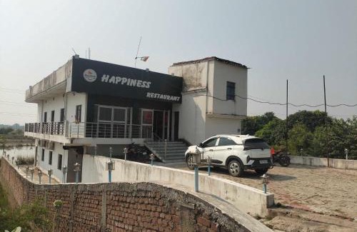 Patna Hotel | SPOT ON Happyness Restaurant