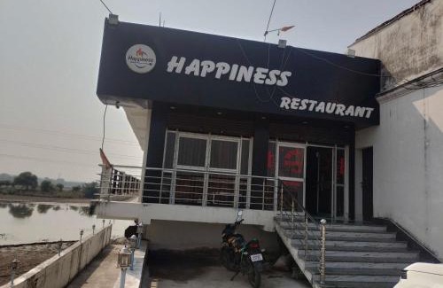 Patna Hotel | SPOT ON Happyness Restaurant