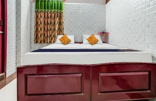Guntur Hotel | SPOT ON Madhavi Residency & Lodge