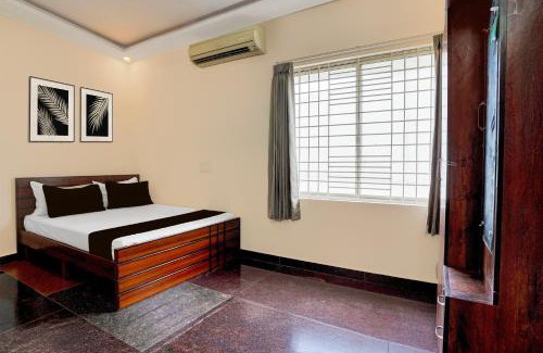 Anekal Hotel | SPOT ON Sj Comforts Boarding And Lodging