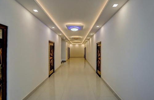 Kanpur Dehat District Hotel | Spot On THE RAJA GRAND