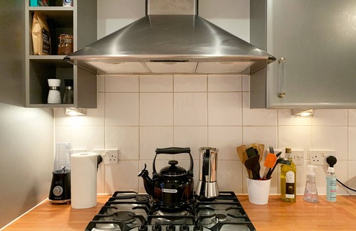Shoreditch Apartment | SPOTLESS 2-BEDROOM 1000sqft LOFT | 1G WIFI