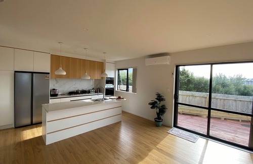 Auckland House | Spotless Cozy 5 BedRooms Near Airport
