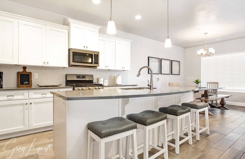 Hurricane Condo | Spotless new private home in Zion Resort. Great pool. Relax, explore. Wireless.