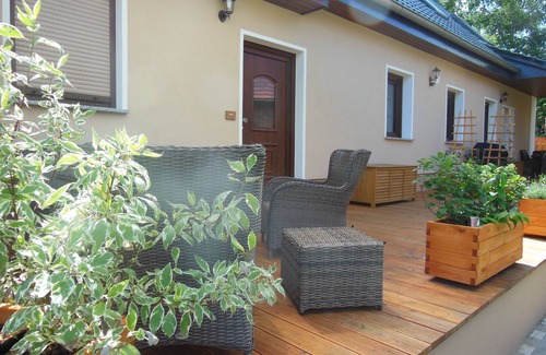 Burg Apartment | Spreewaldstübchen, 2 Schlafr., Wohnr./küchenzeile, Bad Du/wc - Landhaus Huchatz