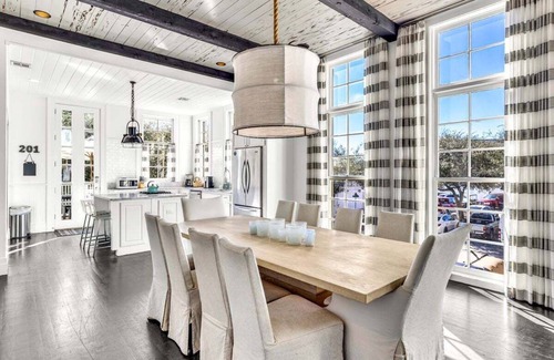 Cottage District Condo | Spring Break Promo! Seaside, Beach Access & Bikes! Rooftop Views