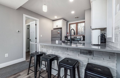 The Galena Territory Condo | Spring Creek Sanctuary 2BR Villa – Fireplace, Deck & Owners’ Club Access