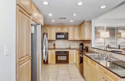 Pensacola Beach Condo | Spring Deals at Portofino 3-0806
