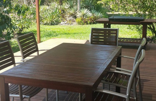 Howard Springs House | Spring Homestead; a tropical oasis.