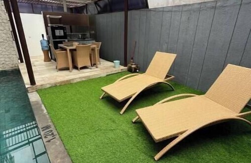 Sawangan House | Spring Ilaira 2 bedrooms Villa