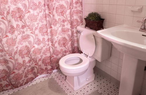 Berclair House | Spring into Your Home Away from Home