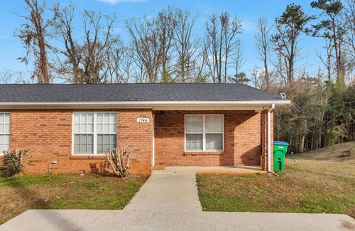 Austell House | Spring Road 1744 · ATH - Austell - 2BR- Ranch - Pet Friendly (1744)