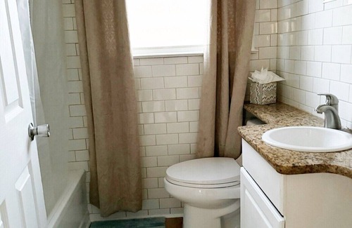 Evansville Apartment | Spring Street Suite D