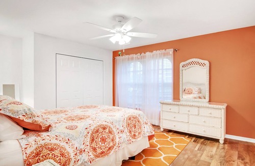 Trafalgar House | Spring Summer specials- heated pool, close to many stores and restaurants