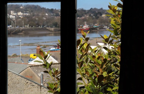 Westleigh Cottage | SPRINGFIELD COTTAGE, family friendly, with a garden in Bideford