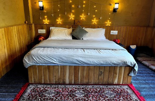 Banjar House | SPRINGFIELD Cottage Jibhi