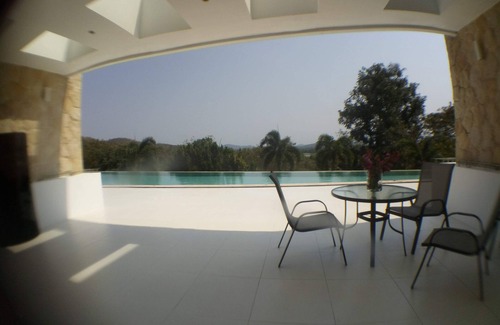 Cha-am House | Springfield Golf Course 5 bedroom Mansion