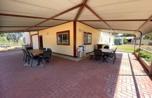 Springfield House | Springfield Stay - Don-gara Unit
