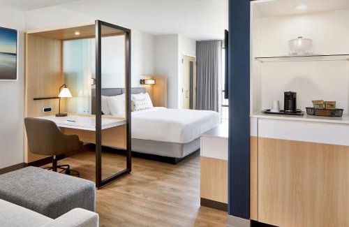 Jacksonville Beach Hotel | SpringHill Suites by Marriott Jacksonville Beach Oceanfront