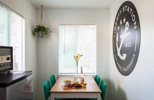 Point Loma Heights Cottage | Springtime Escape – Discounted beach cottage!