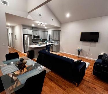 Newark Apartment | SPRINGVIEW HOMES 12MINS FROM EWR & 3 MINS FROM UNIVERSITY HOSPITAL