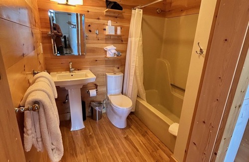 Scaly Mountain Resort | Spruce Bungalow | Deluxe Mountain View
