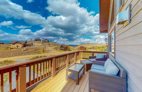 Innsbruck Val Moritz House | Spruce Chalet